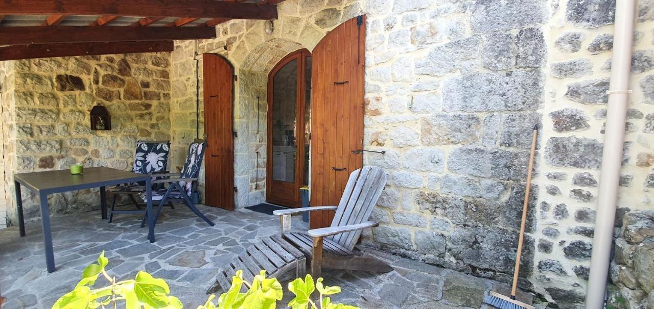 Mas Le Corbery Apartment Largentière Exterior foto